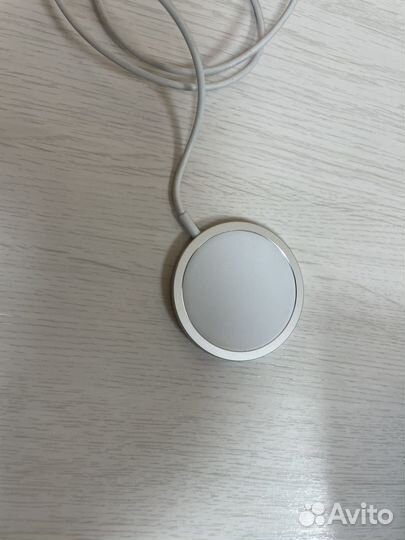 Беспроводная зарядка для iPhone