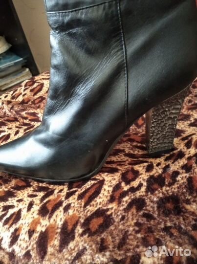 Сапоги Новые. размер 39