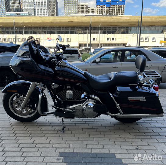Road Glide ABS (Black)