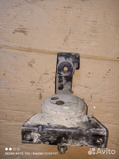 Подушка двс левая Chevrolet Lachetti 2008г б.у