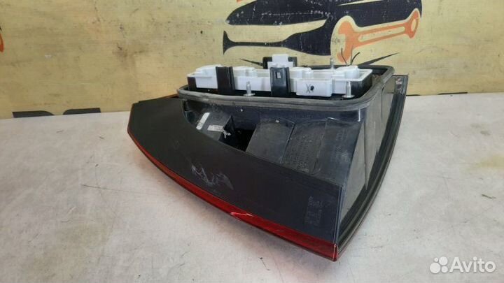 Фонарь задний левый Skoda Octavia А5 лифтбек CBZ