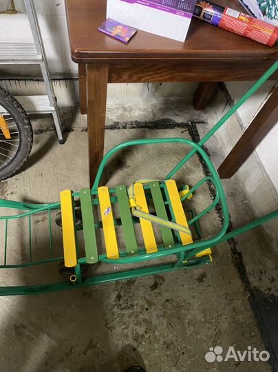 Санки на колесиках