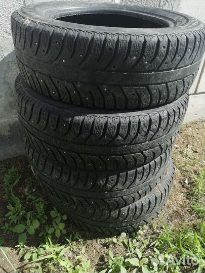Bridgestone Ice Cruiser 7000 195/65 R15
