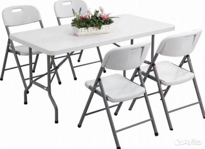 Столы и стулья