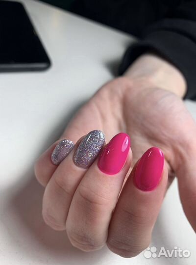 Маникюр с покрытием гель-лаком