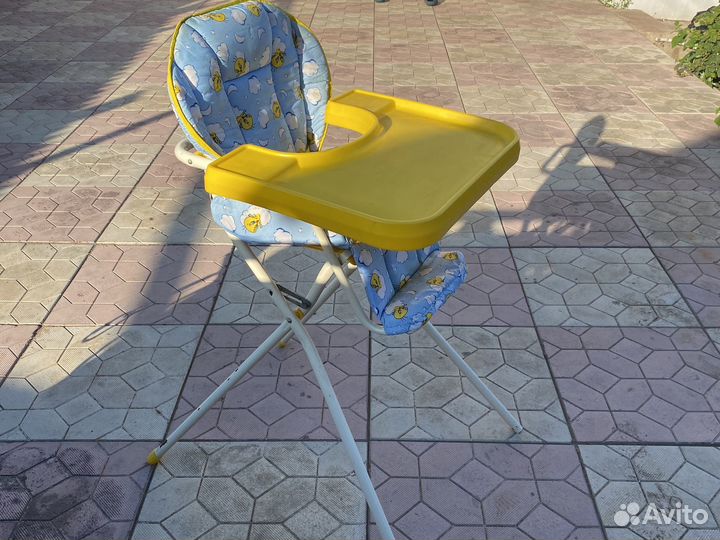 Стульчик для кормления
