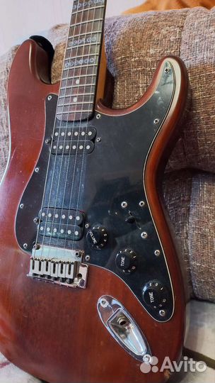 Squier (Fender) Standard Stratocaster