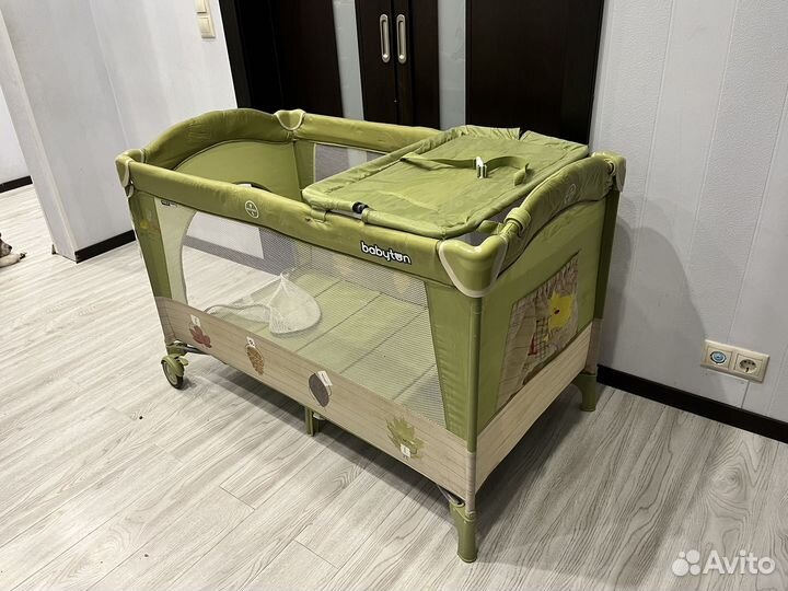 Манеж-кровать 2в1