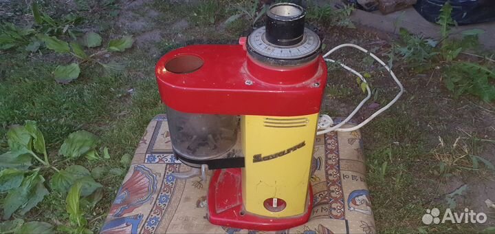 Профессиональная кофемолка keripar (Венгрия)