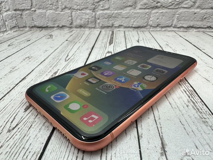 Apple iPhone Xr 64gb Ростест Corall