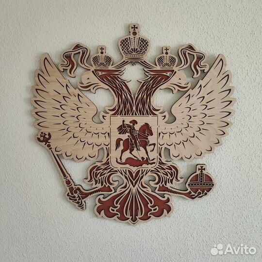 Лазерная резка фанеры и гравировка