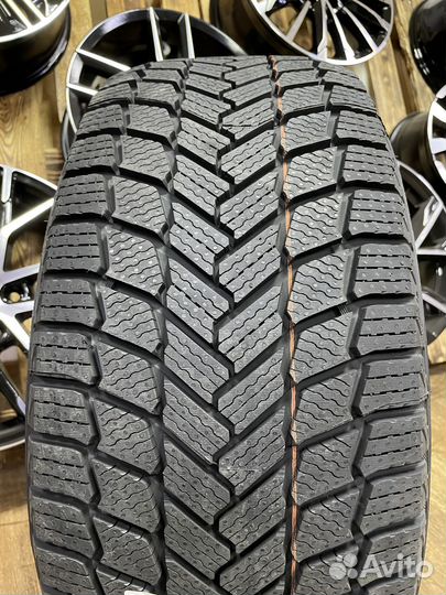 Michelin X-Ice Snow 205/50 R16 87H