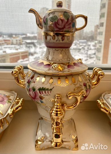Розовая Гжель. Самовар и две конфетницы. Винтаж