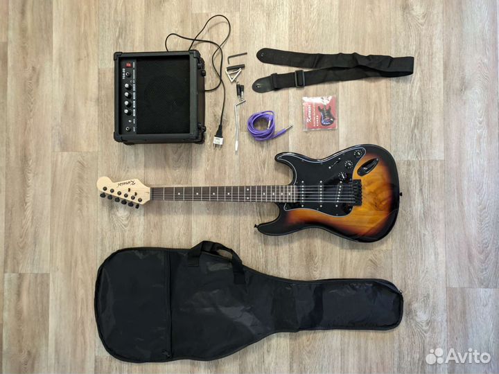 Электрогитара с усилителем
