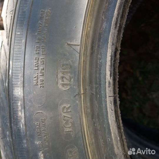 Sava Eskimo Stud 215/55 R17