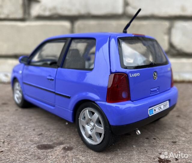 Модель Volkswagen Lupo