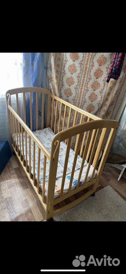 Детская кровать с матрасом