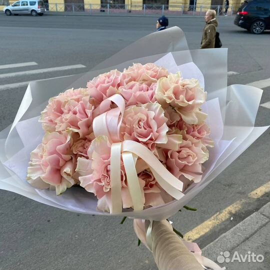 Французские розы с доставкой