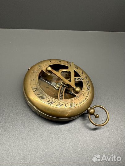 Компас морской состареный