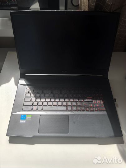 Игровой ноутбук msi katana 17