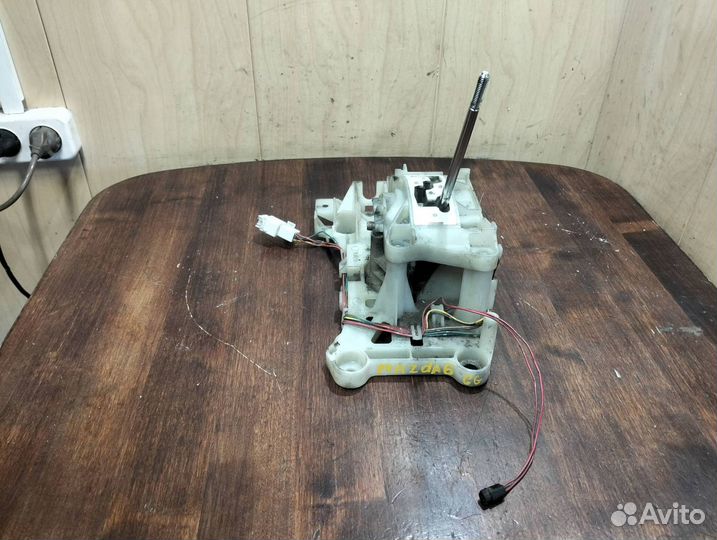 Кулиса кпп Mazda 6 GG рест. 2006