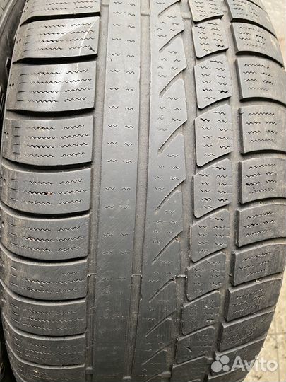 Hankook IceBear W300 225/55 R16
