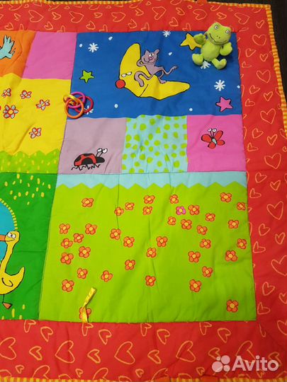 Развивающий коврик