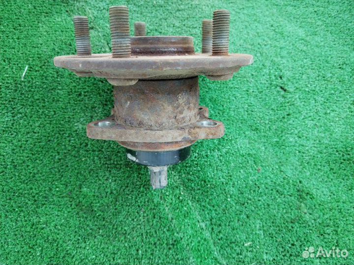 Ступица задняя Toyota Corolla 150