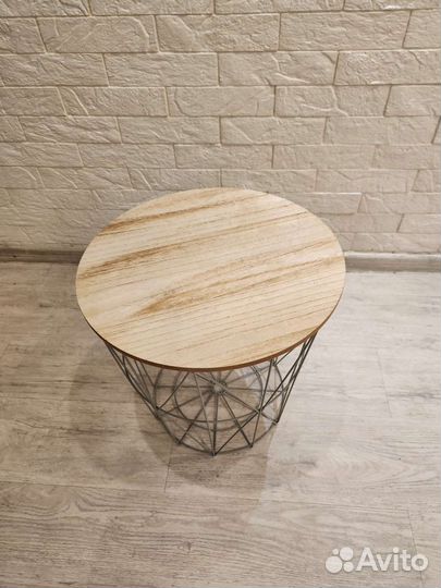 Прикроватная тумбочка Икея железная корзина