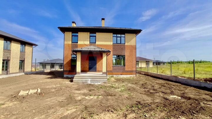 Дом 162 м² на участке 6 сот.