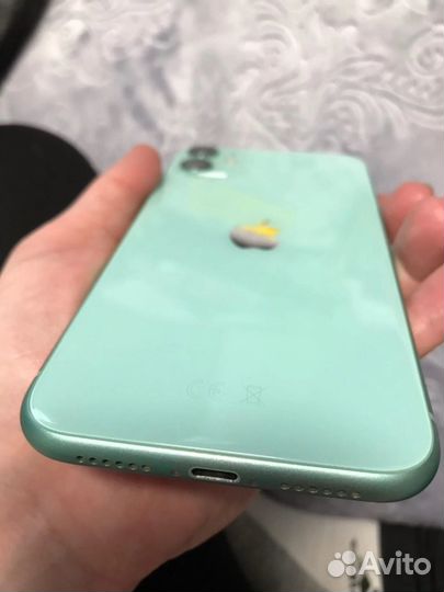iPhone 11 на 64 гб б/у
