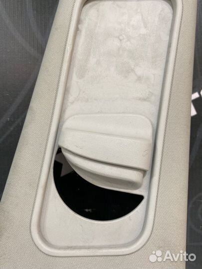 Обшивка салона правая Volkswagen Passat B5 AMX