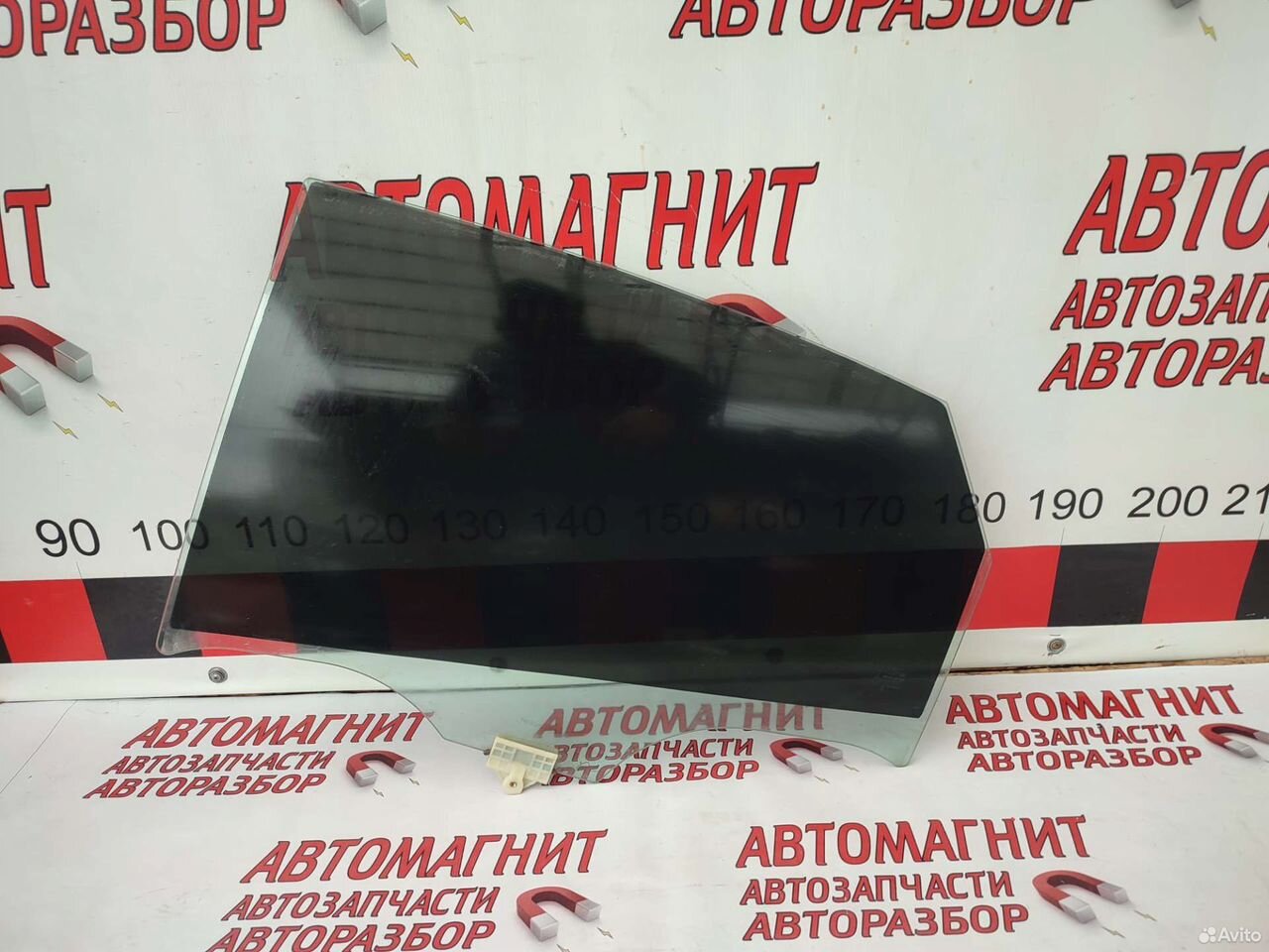 Стекло заднее левое Хендай Соната 8 DN 19-н.в