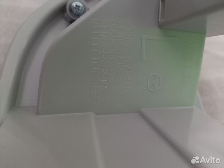 Задний левый противотуманный фонарь Мазда CX 5