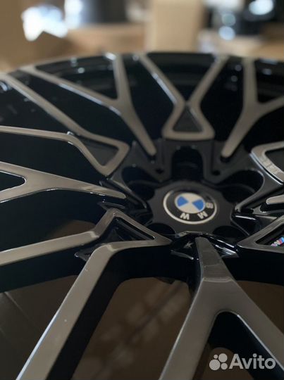 Кованые разноширокие диски 22” X5 / X6 / X7 G