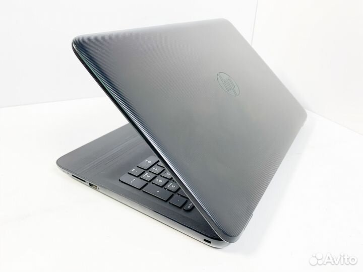 Ноутбук HP i3/R5 M430/SSD240Gb