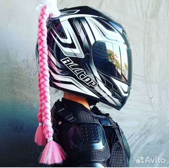 Косы на шлем