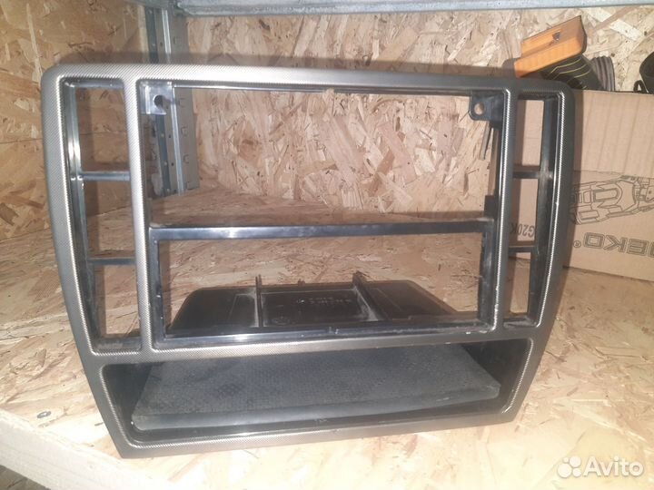 Рамка центральная торпеды passat b5