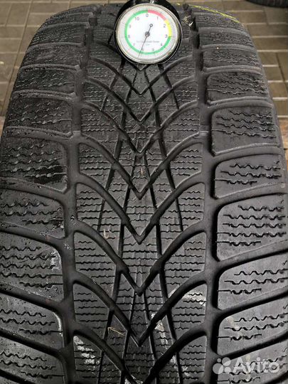 Dunlop SP WINTER SPORT 4D ROF 245/45 R19