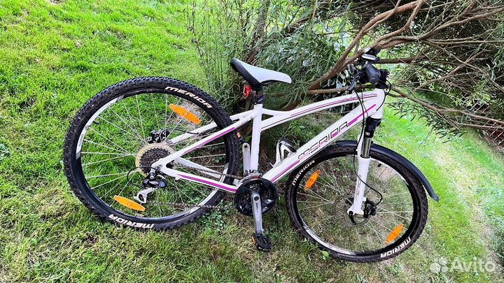 Женский велосипед Merida Juliet 7. 20-D