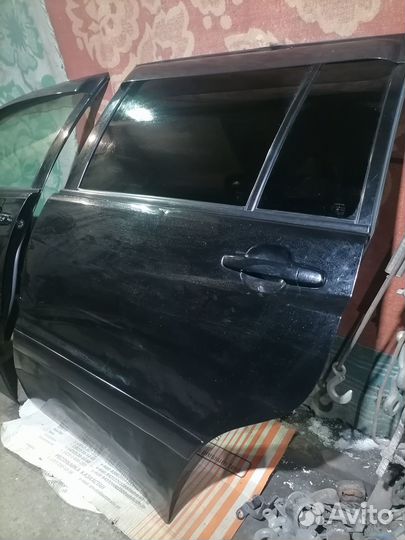 Дверь задняя левая Toyota Kluger/Highlander