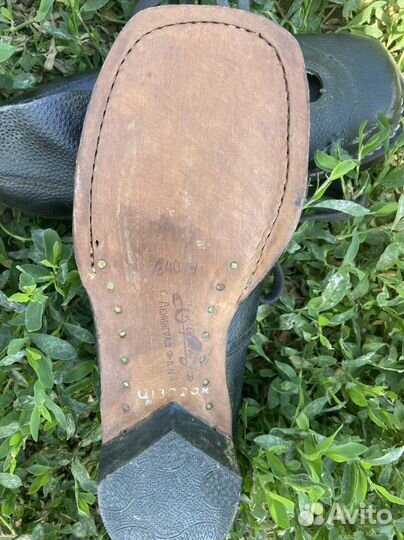 Лыжные ботинки