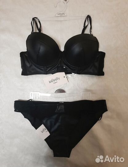 Комплект белья Infinity Lingerie