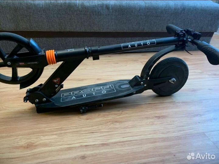 Самокат взрослый электрический