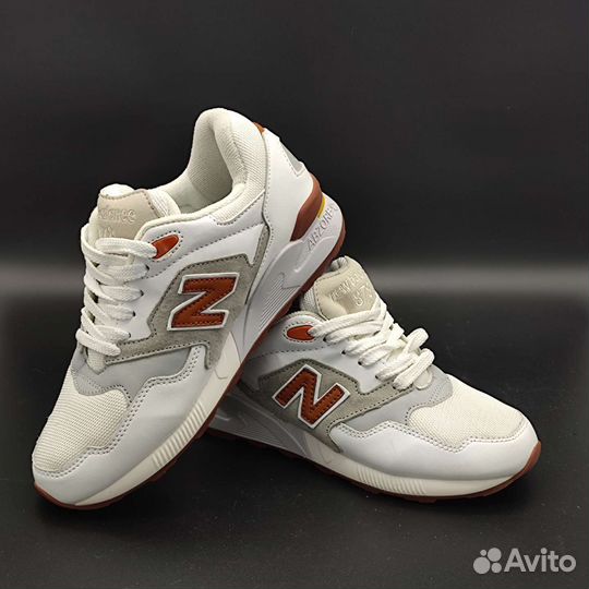 Кроссовки женские New Balance 878