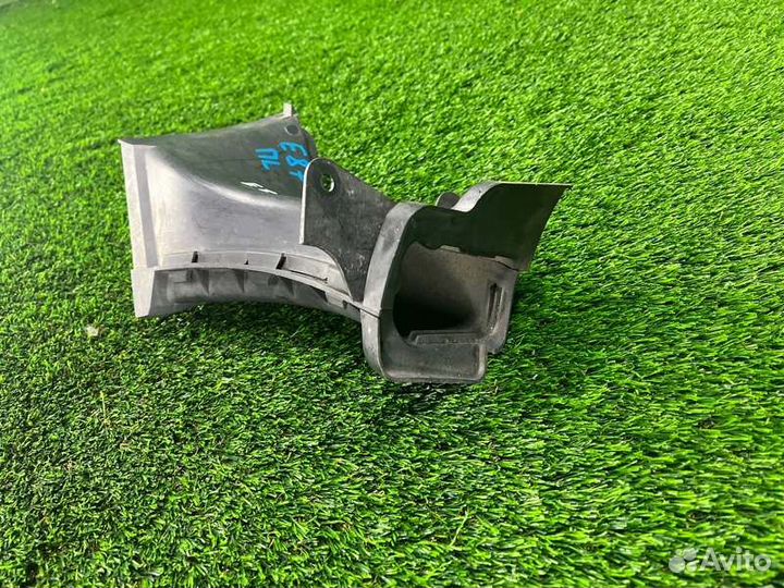 Воздуховод охлаждения тормозов передний левый Bmw