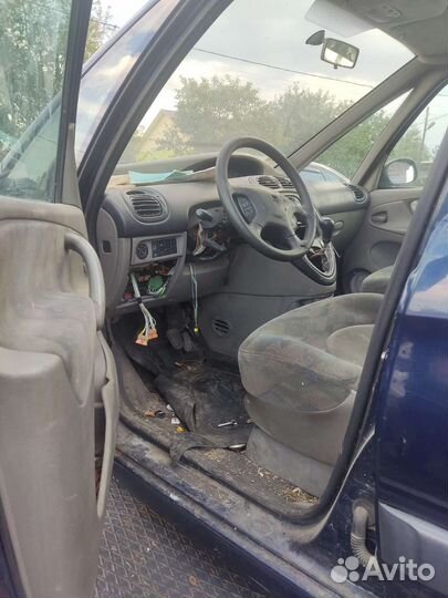 Citroen Xsara Picasso 2002 в разбор по запчастям