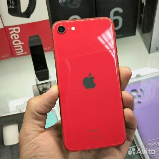 iPhone SE (2020), 64 ГБ