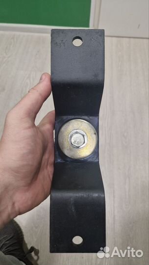 Опора АКПП на zx landmark