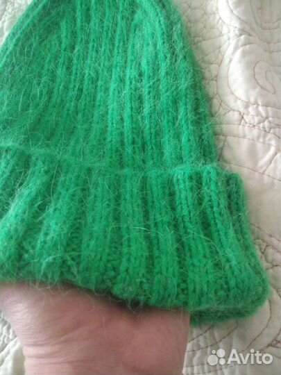 Шапка из пушистой пряжи